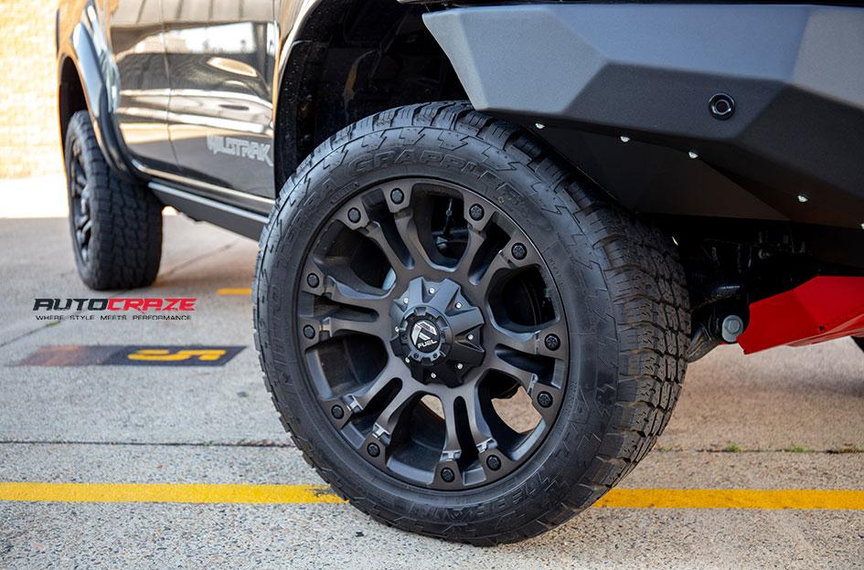 FORD-RANGER-VAPOR-BLACK-MACHINED-WITH-DARK-TINT